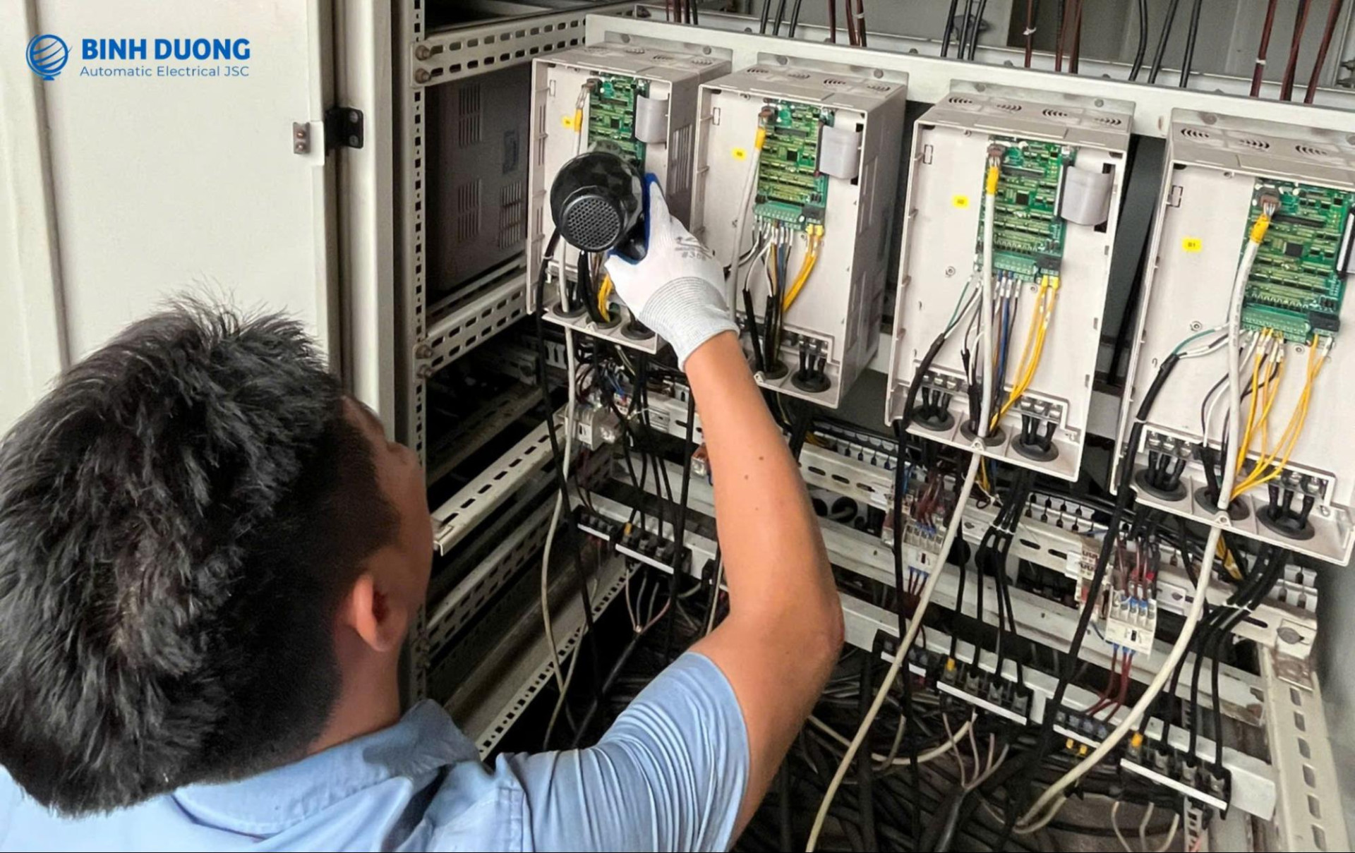Lắp đặt biến tần cho hệ thống quạt thông gió lắp đặt biến tần cho quạt thông gió